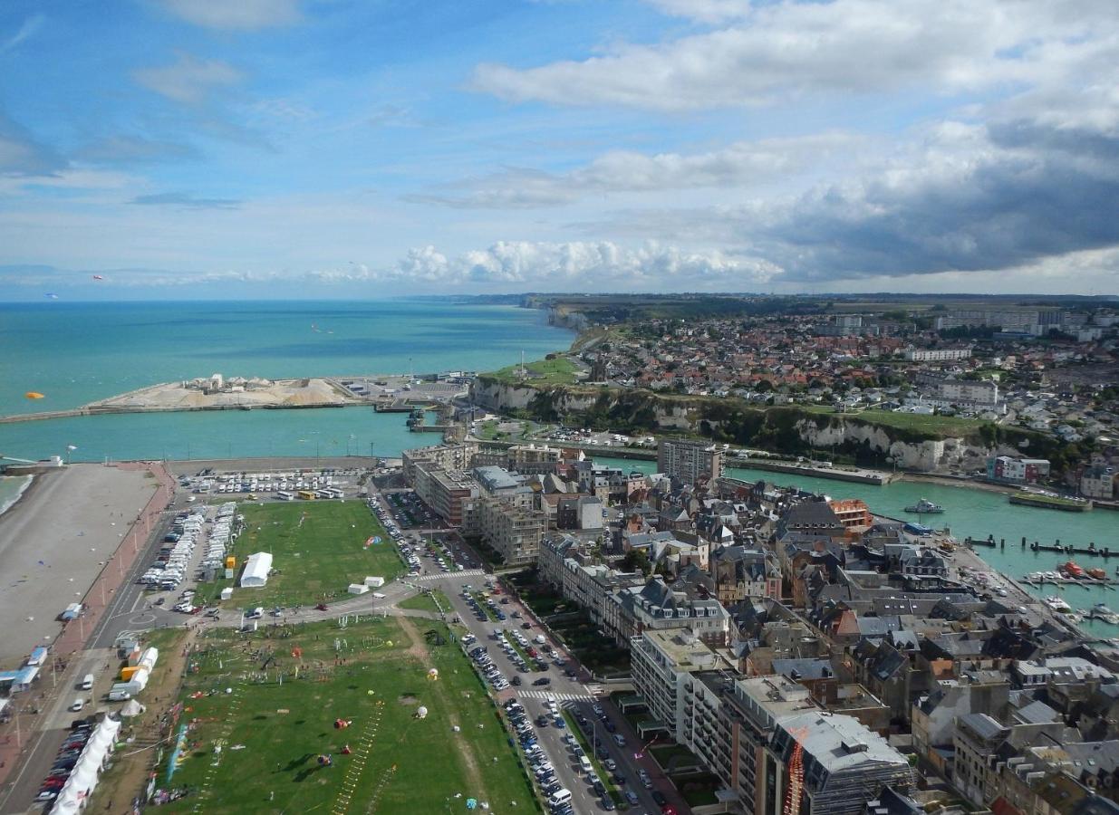L'Entre Port & Mer - Vue Mer - Proxi Gare Plage & Quai - Hyper-Centre - Parking Gratuit Dieppe Exteriör bild