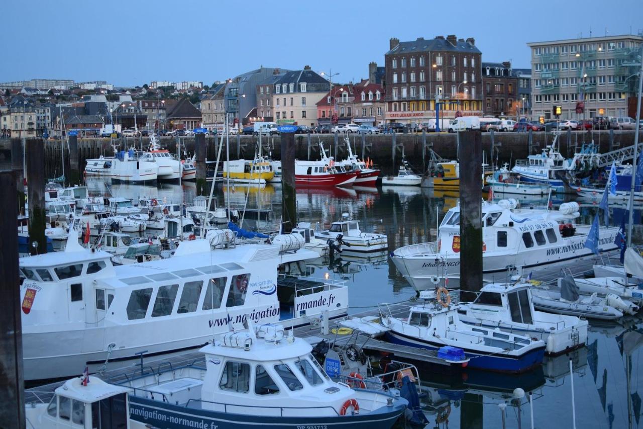 L'Entre Port & Mer - Vue Mer - Proxi Gare Plage & Quai - Hyper-Centre - Parking Gratuit Dieppe Exteriör bild